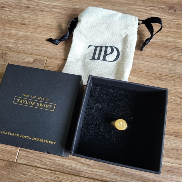 Taylor Swift The Tortured Poets Department Ring - Picture 2 of 3